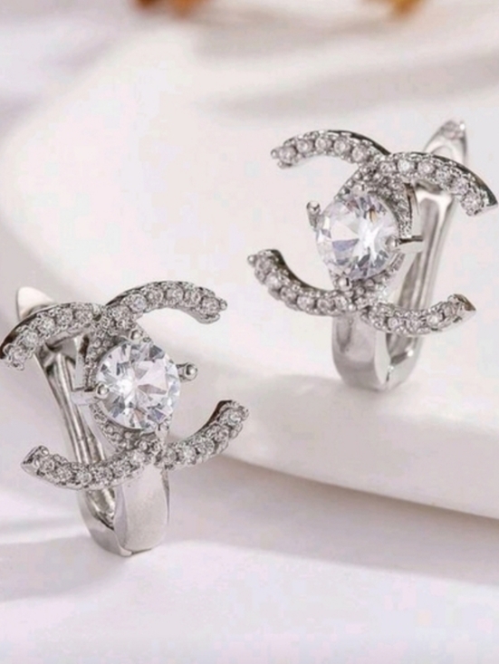 Chanel Style Earrings - Picture 4 of 5